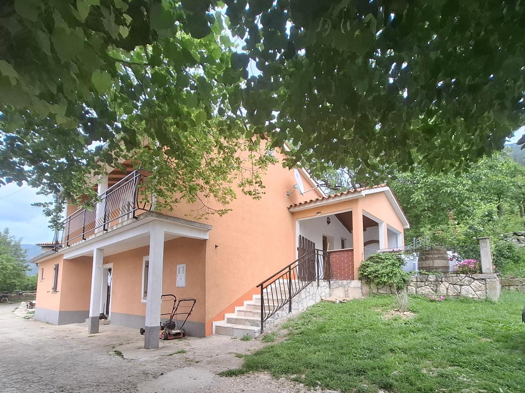 House Lana Apartman Kršan Kültér fotó